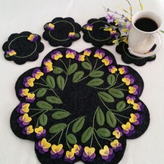 Viola Beauty Wool Applique Candle Mat and Mug Rugs