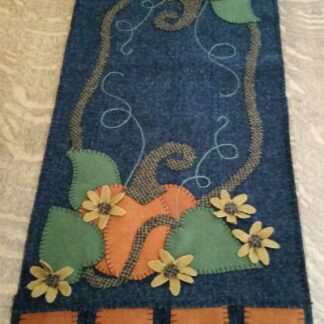 In the Pumpkin Patch! Wool Applique Table Runner